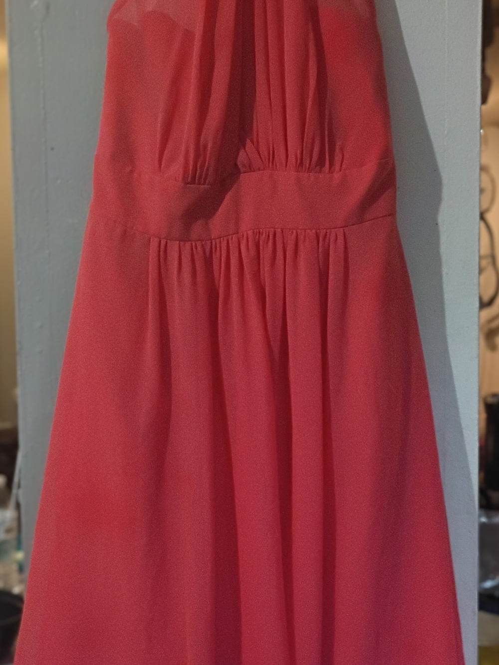 Excellent Used Condition Size 6 B2 by Jasmine Coral Poly Chiffon Halter B